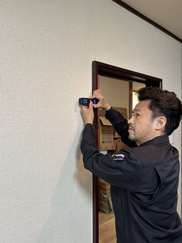 梅田支店 支店長 林 秀郎